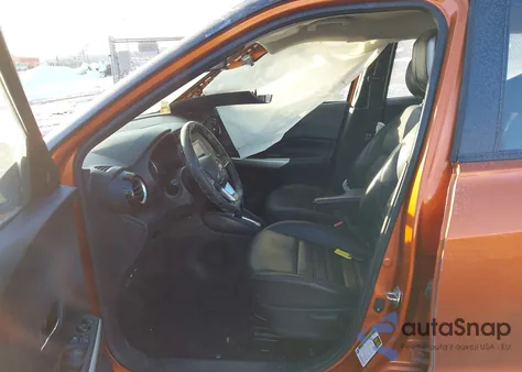 2020 Nissan Kicks Sr Xtronic Cvt from USA, damaged, VIN 3N1CP5DV8LL574402